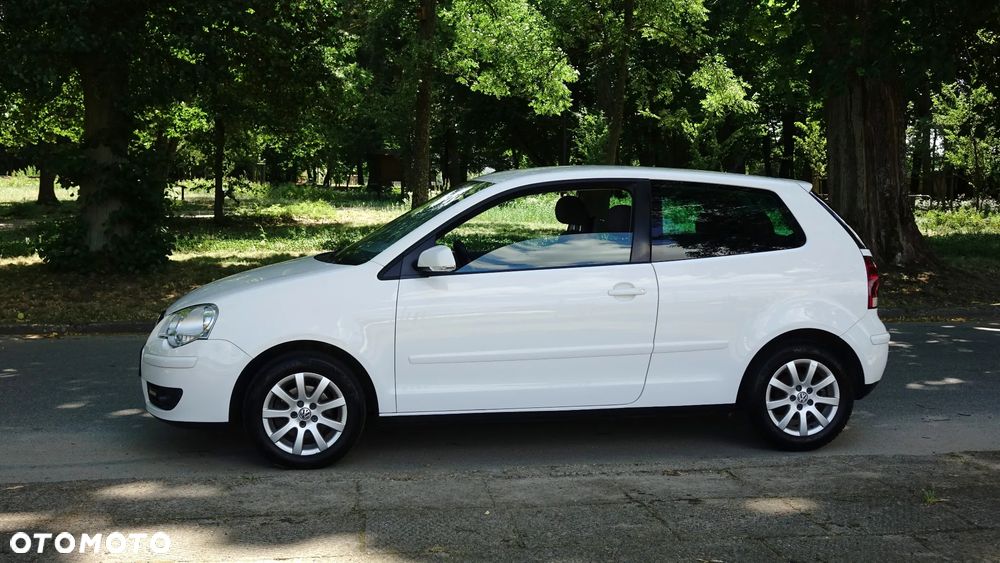 Volkswagen Polo 1.6 Sportline - 28