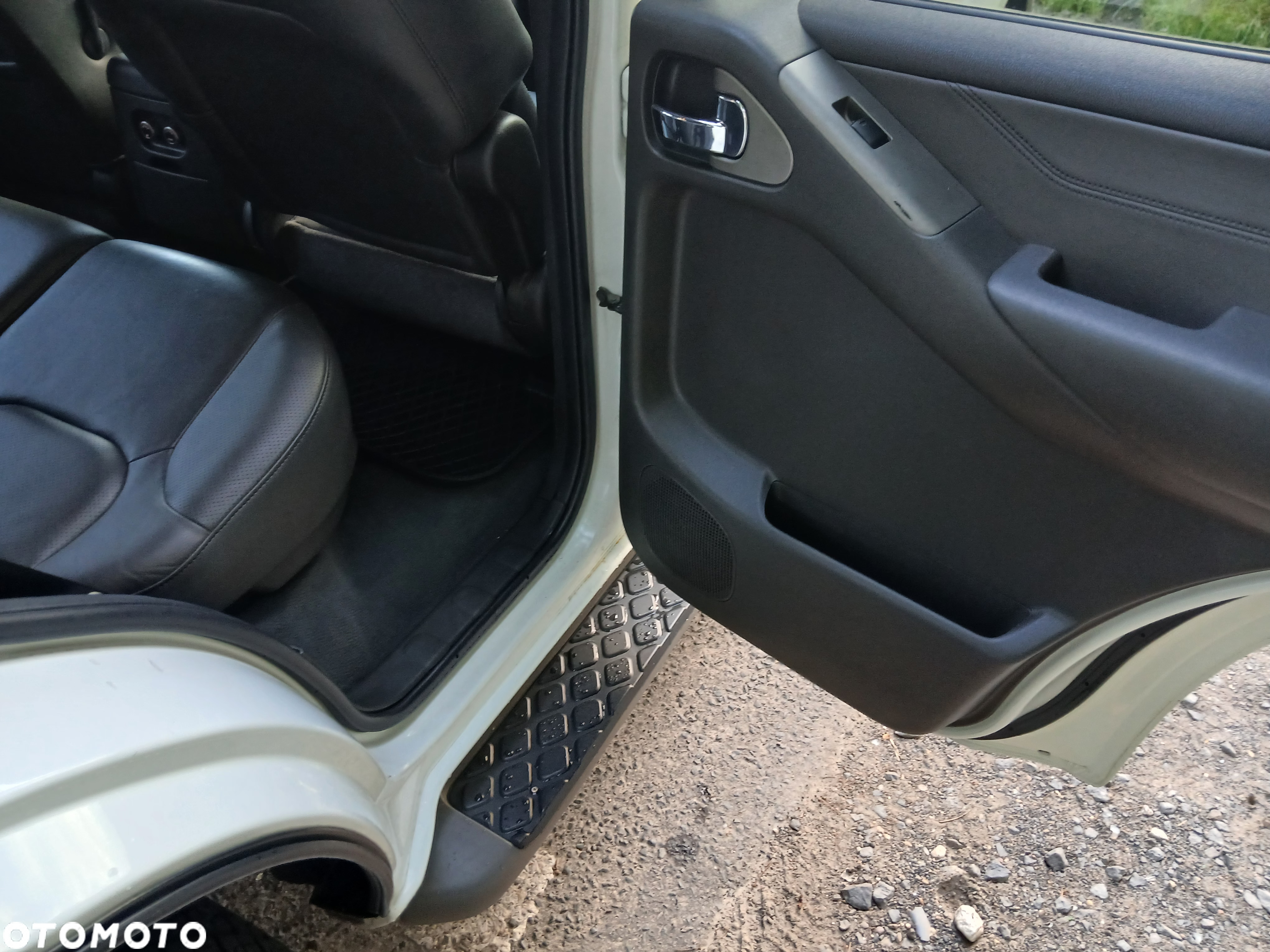 Nissan Pathfinder 2.5 dCi Platinum - 21