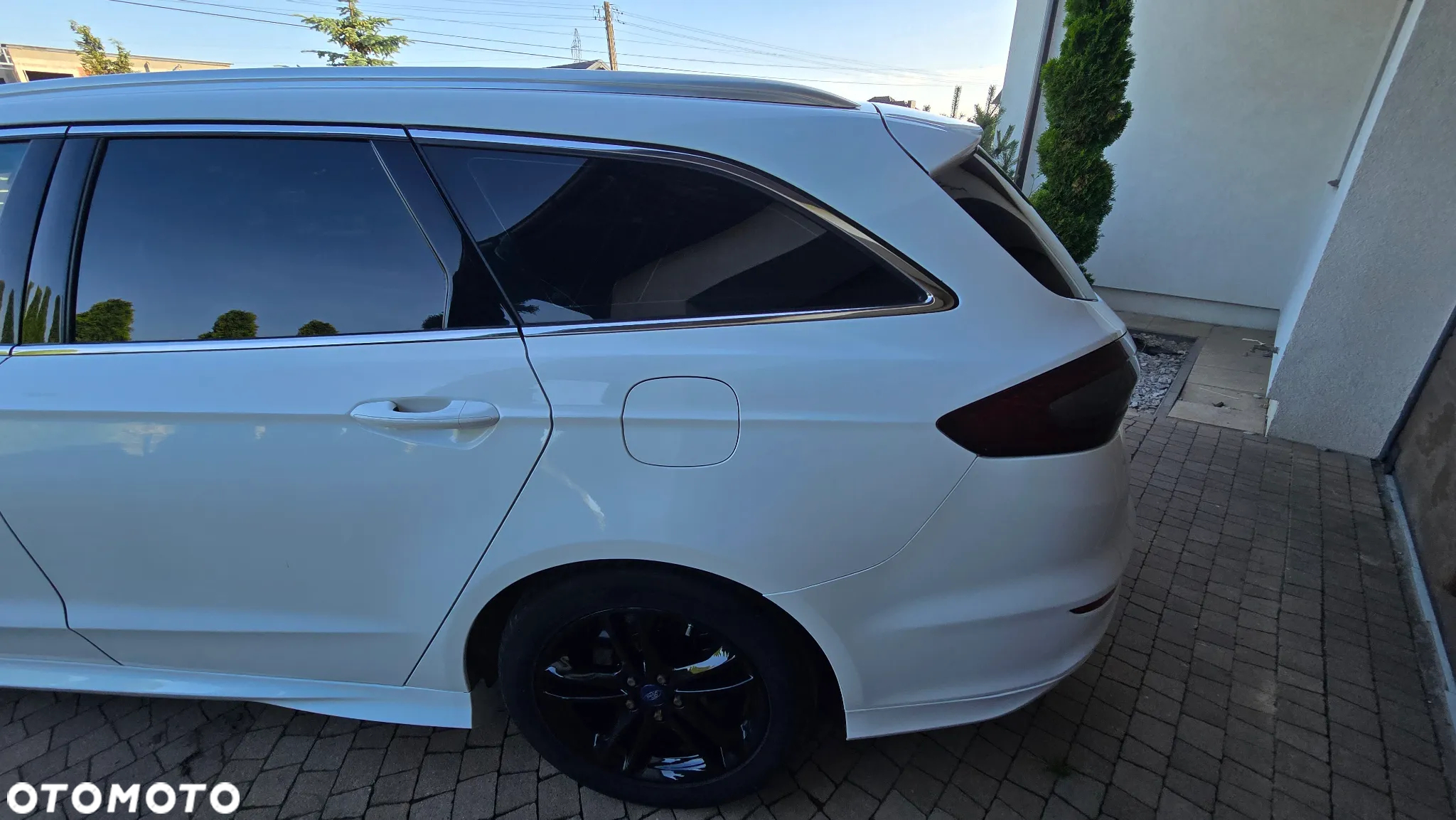 Ford Mondeo Turnier 2.0 TDCi Bi-Turbo PowerShift-Aut ST-Line - 23