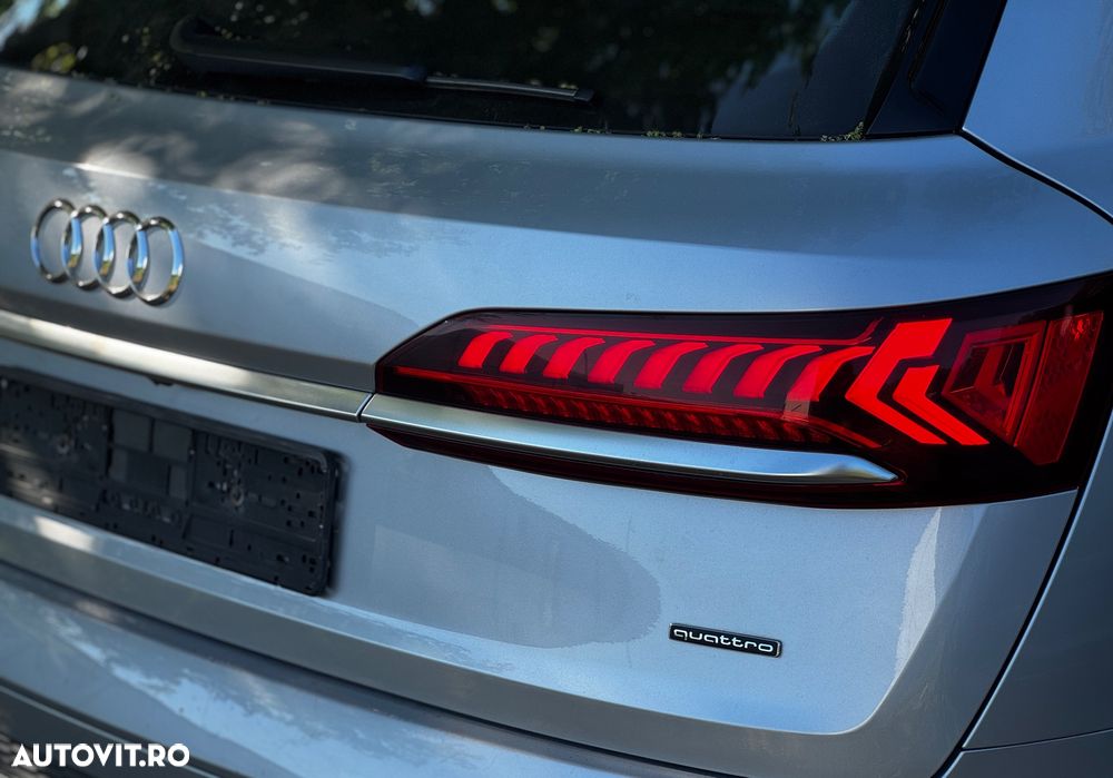 Audi Q7 55 TFSI e quattro tiptronic S line - 24