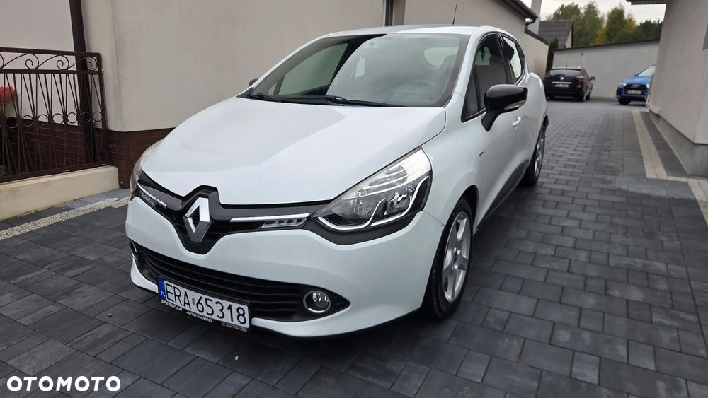 Renault Clio 1.2 16V 75 Night and Day - 5
