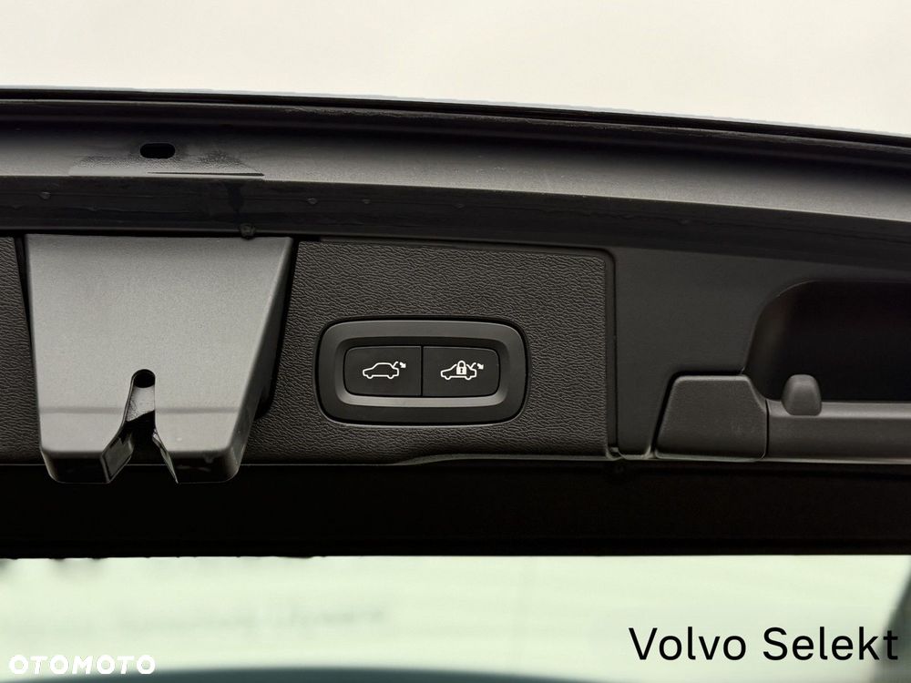 Volvo XC 60 - 35