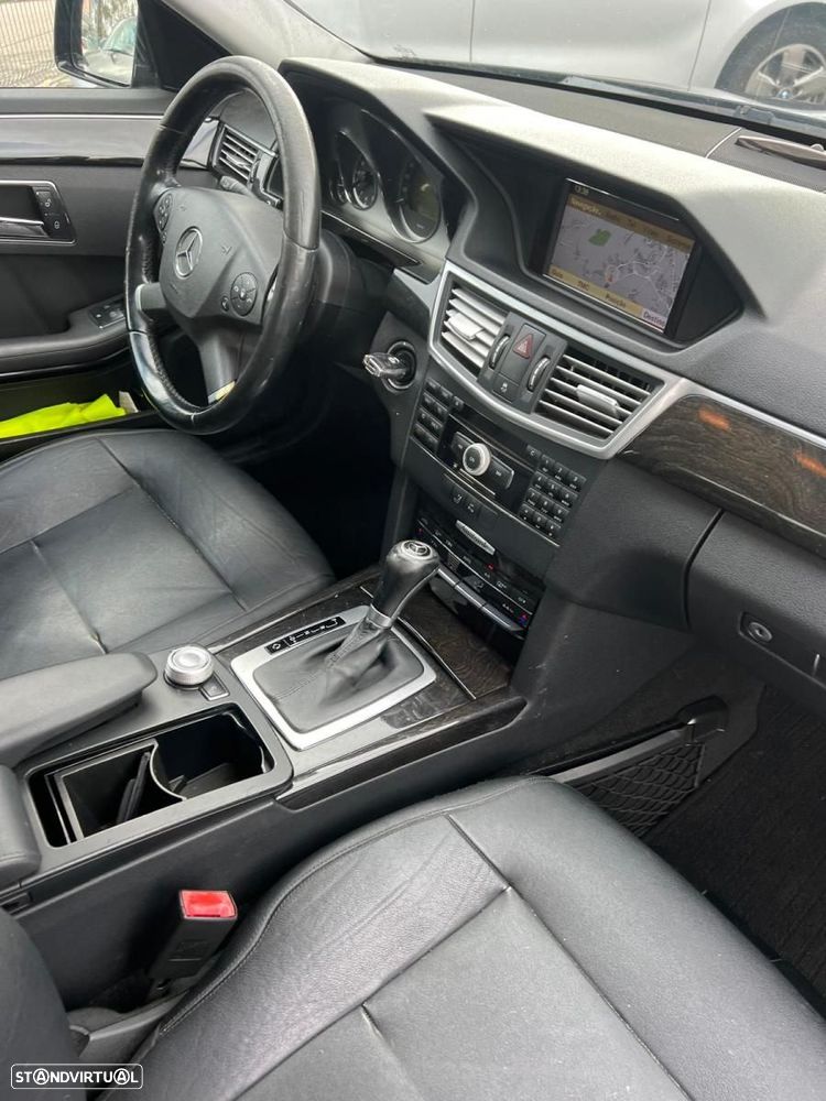 Mercedes-Benz E 250 BlueTEC Avantgarde Auto. - 6