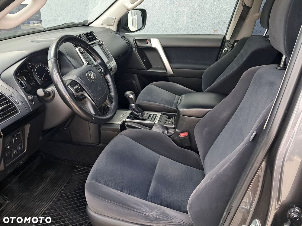 Toyota Land Cruiser LC 2.8 D-4D Prado - 12