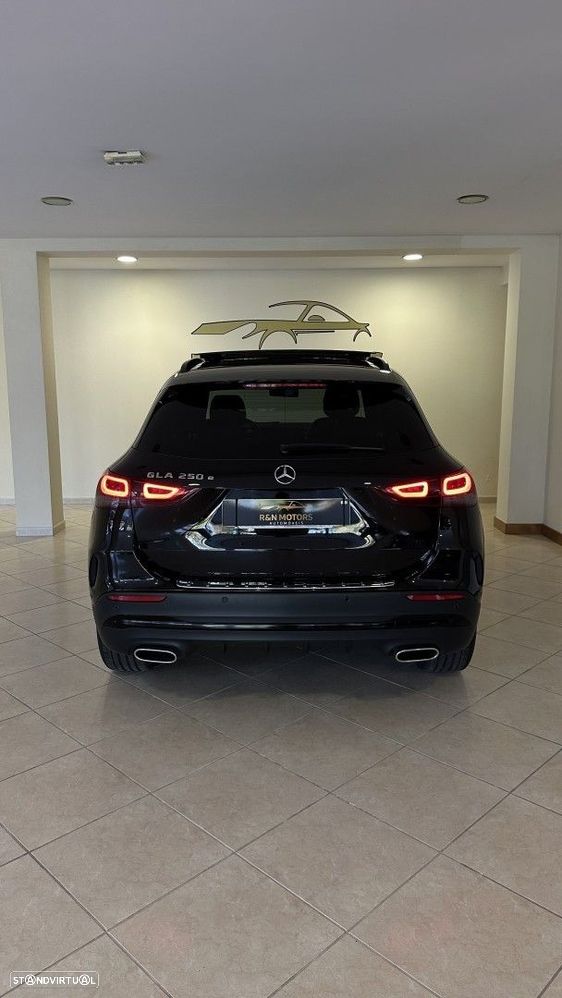 Mercedes-Benz GLA 250 - 10