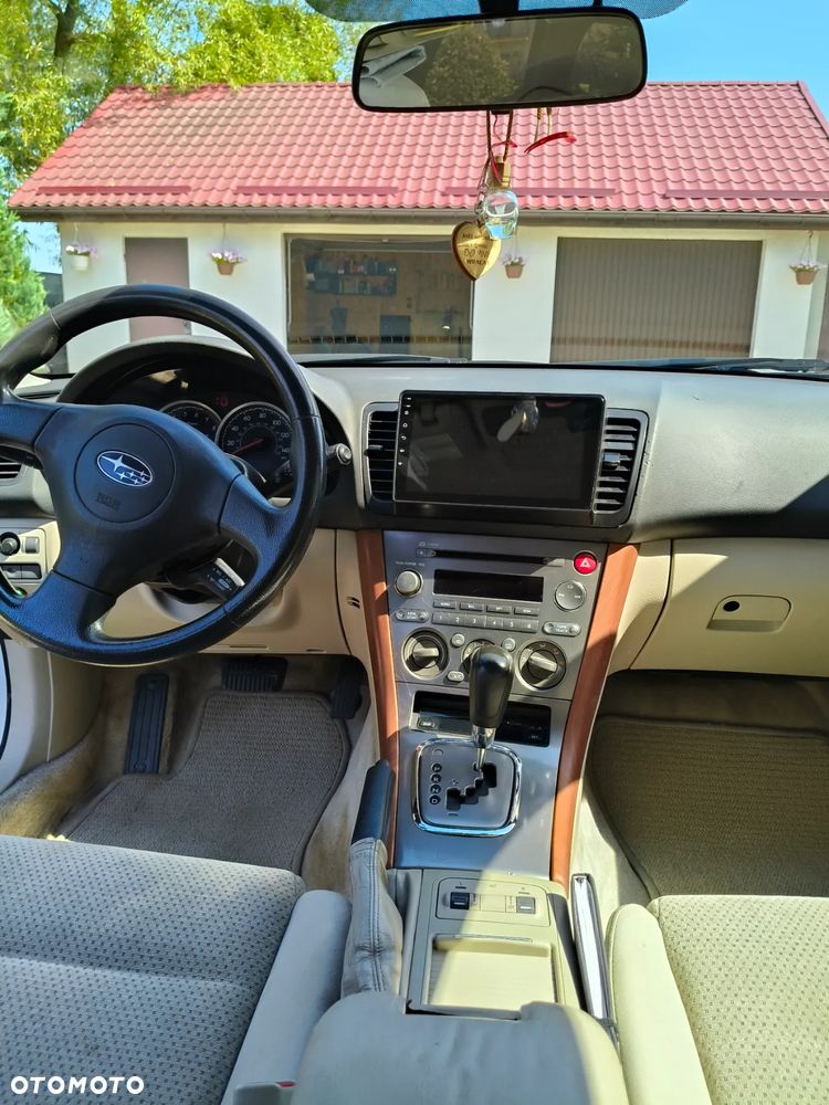 Subaru Outback - 7