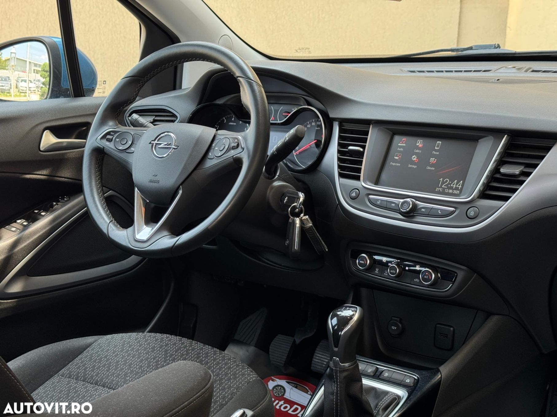 Opel Crossland - 7