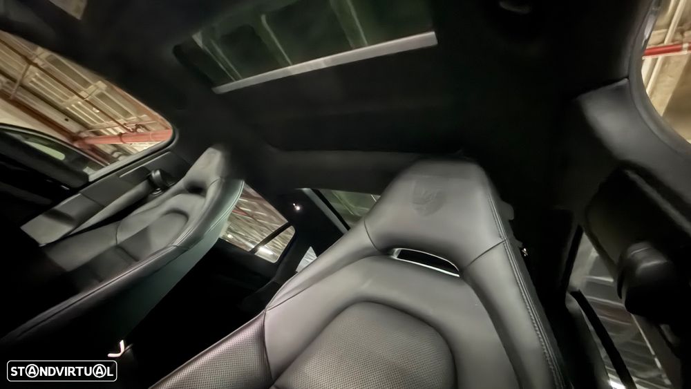 Porsche Panamera Sport Turismo 4S - 15