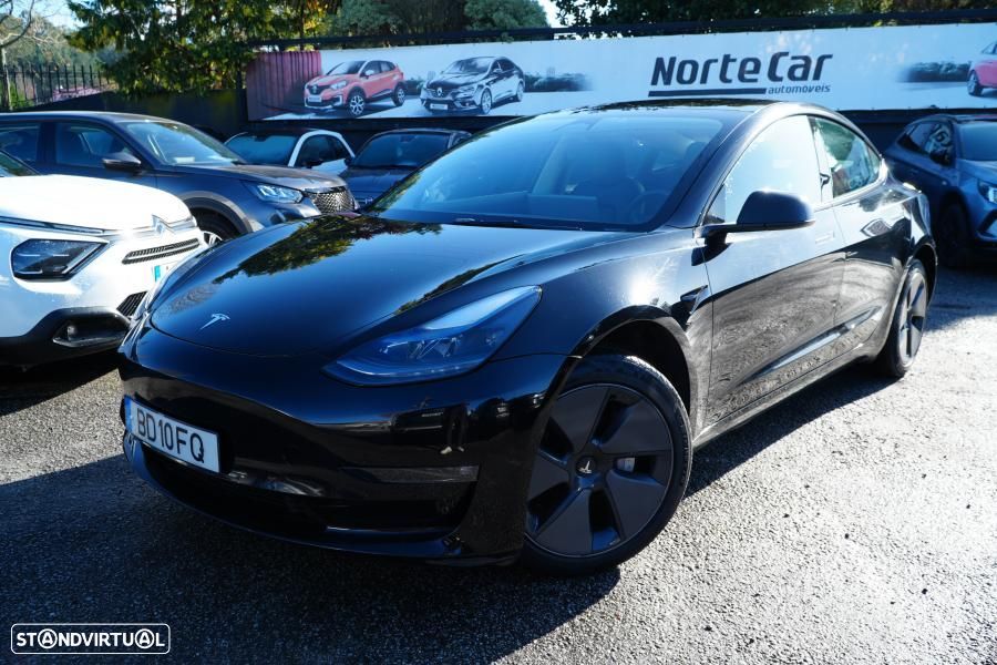 Tesla Model 3 Long Range Tração Traseira - 2