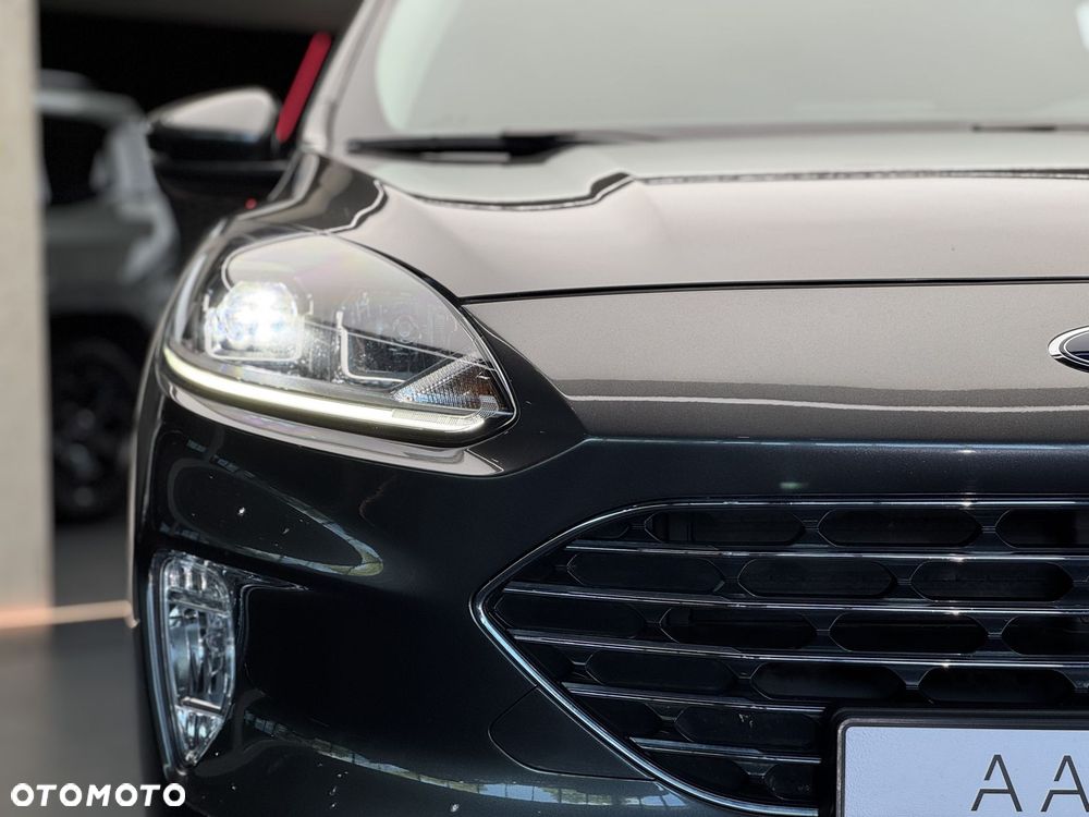 Ford Kuga - 40