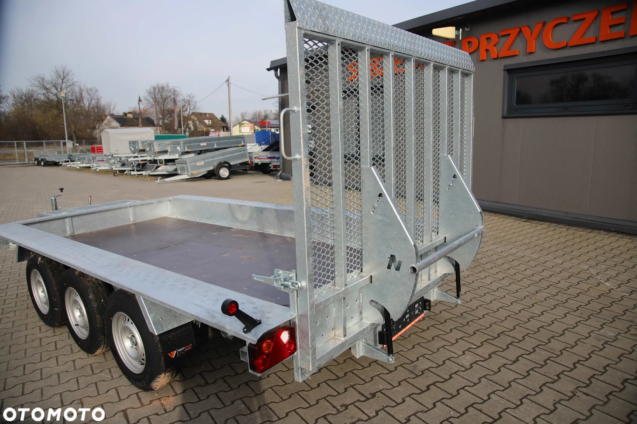 Niewiadów Przyczepa pod minikoparkę/sprzęt budowlany 400x180x25cm TRAP WJAZDOWY 3 OSIE DMC 3500kg BARDZO MOCNA!!! - 8