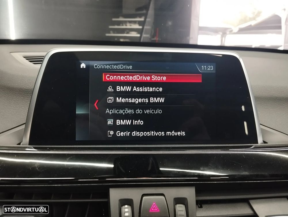 BMW X1 18 d sDrive Auto - 35