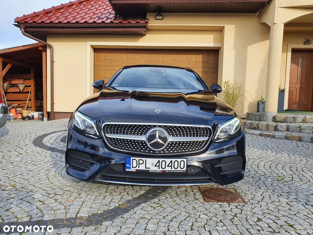 Mercedes-Benz Klasa E 400 Coupe 4-Matic 9G-TRONIC - 3