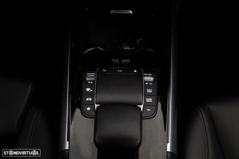 Mercedes-Benz GLA 250 e Progressive - 23