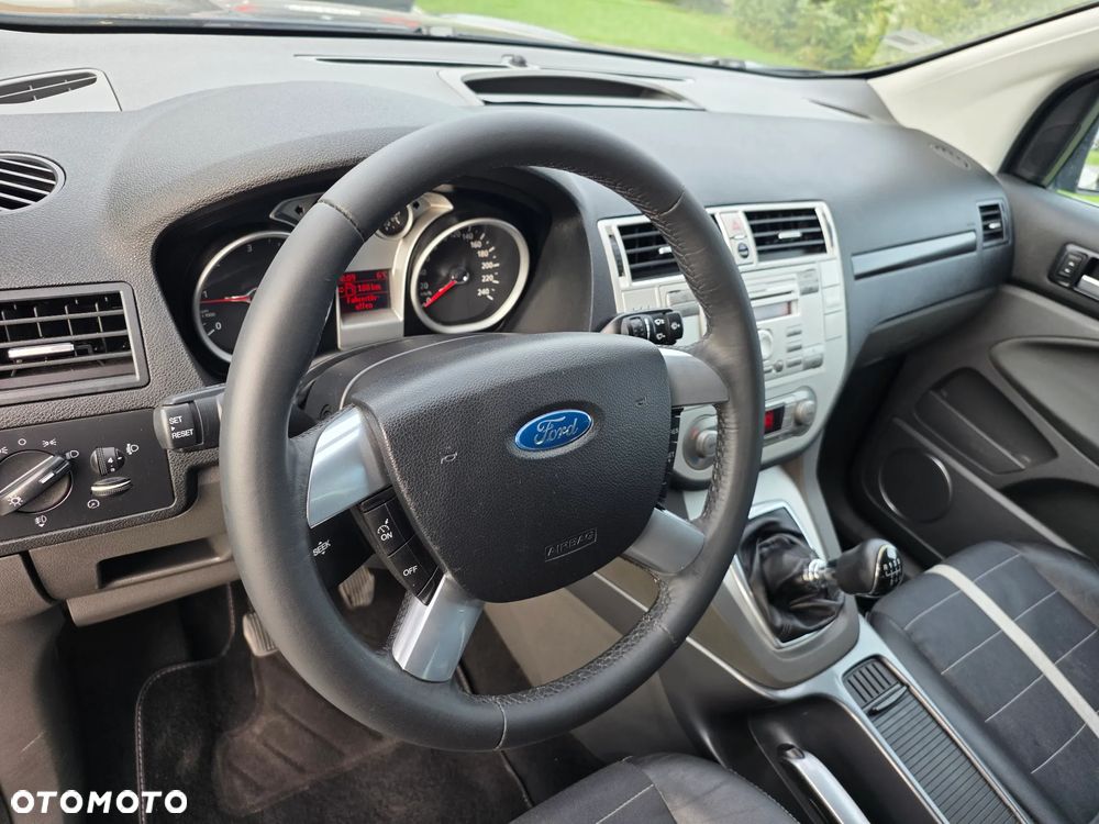 Ford Kuga 2.0 TDCi 4x4 White Magic - 11