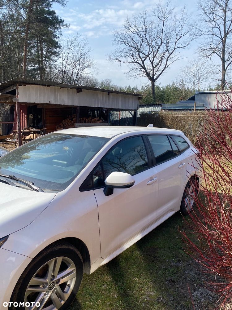 Toyota Corolla 1.8 Hybrid Club - 24