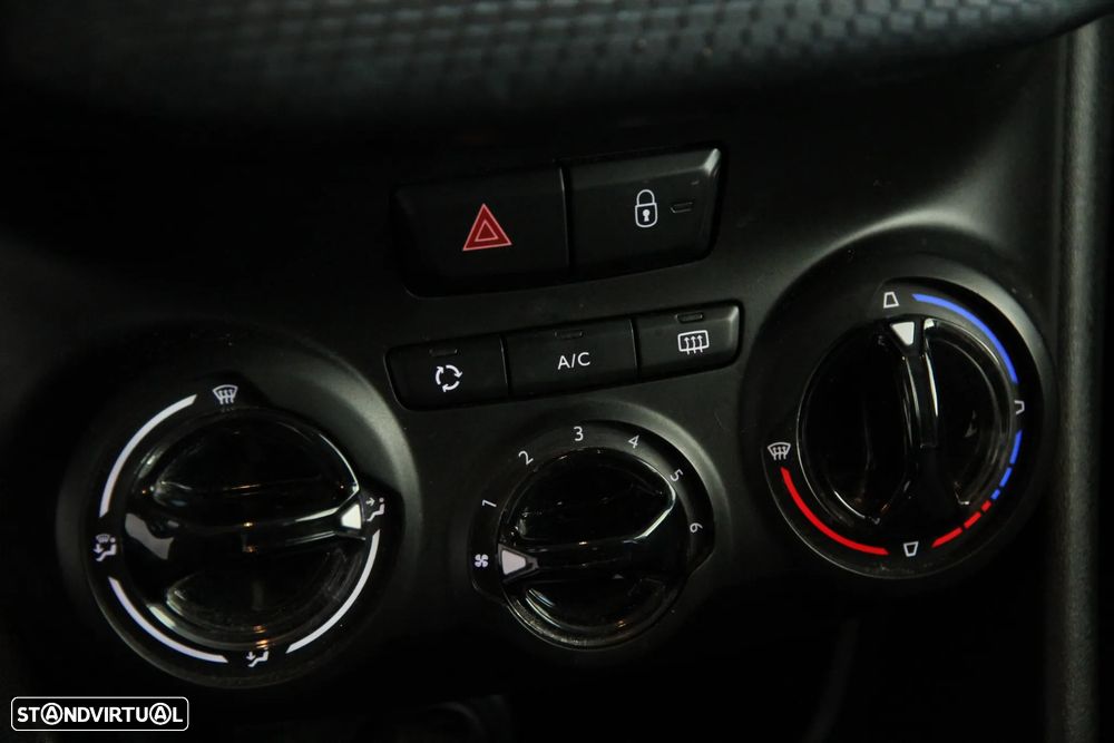 Peugeot 208 1.2 PureTech Style - 14
