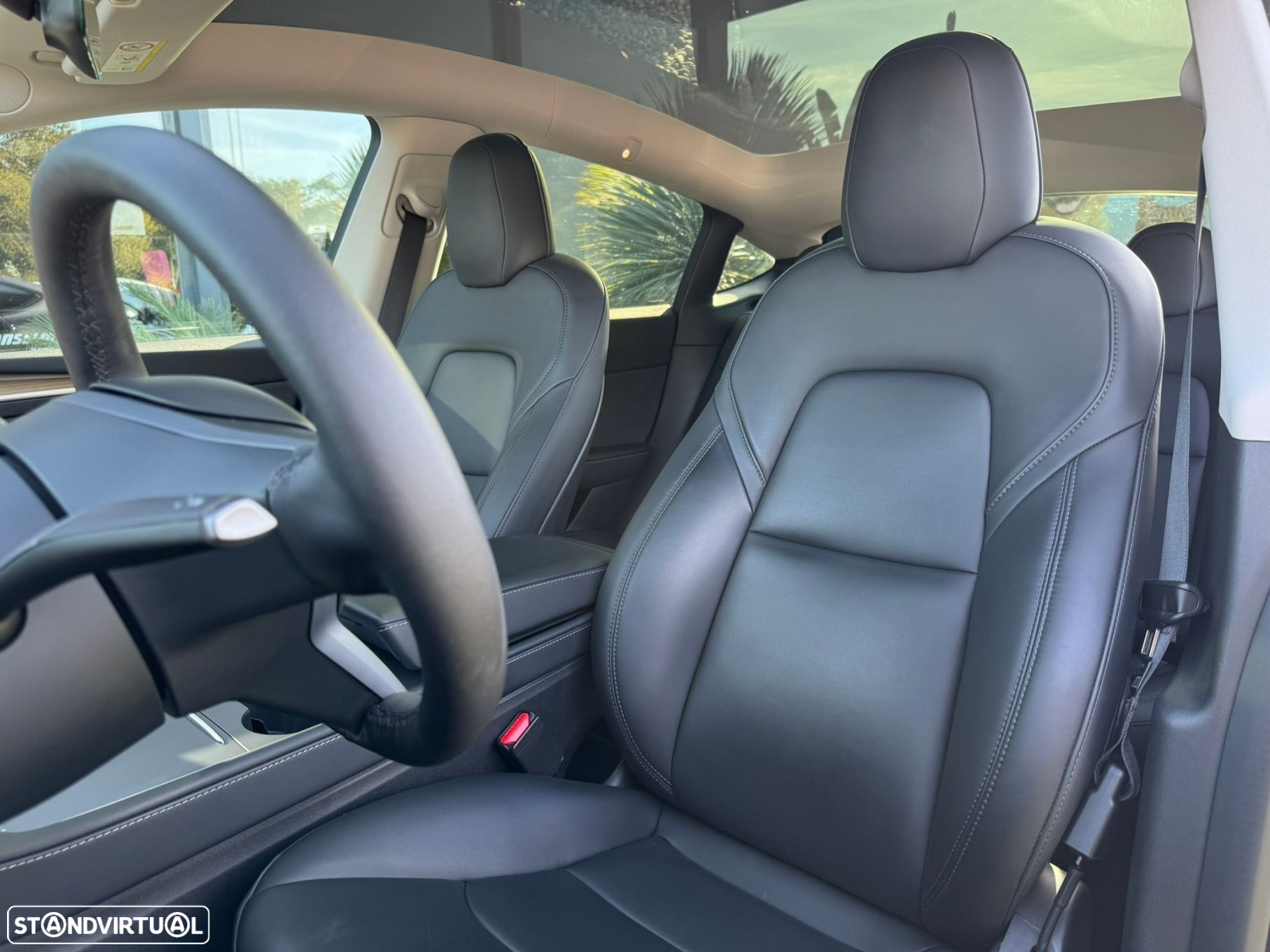 Tesla Model Y Long Range Tração Integral - 16