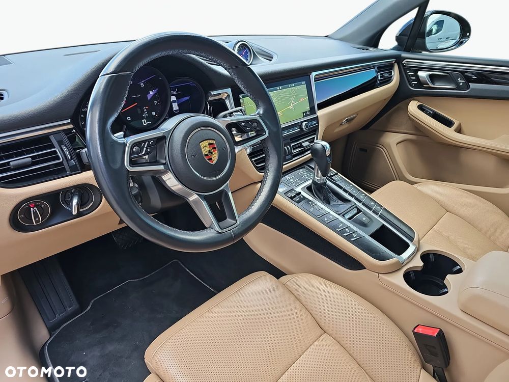 Porsche Macan PDK - 4