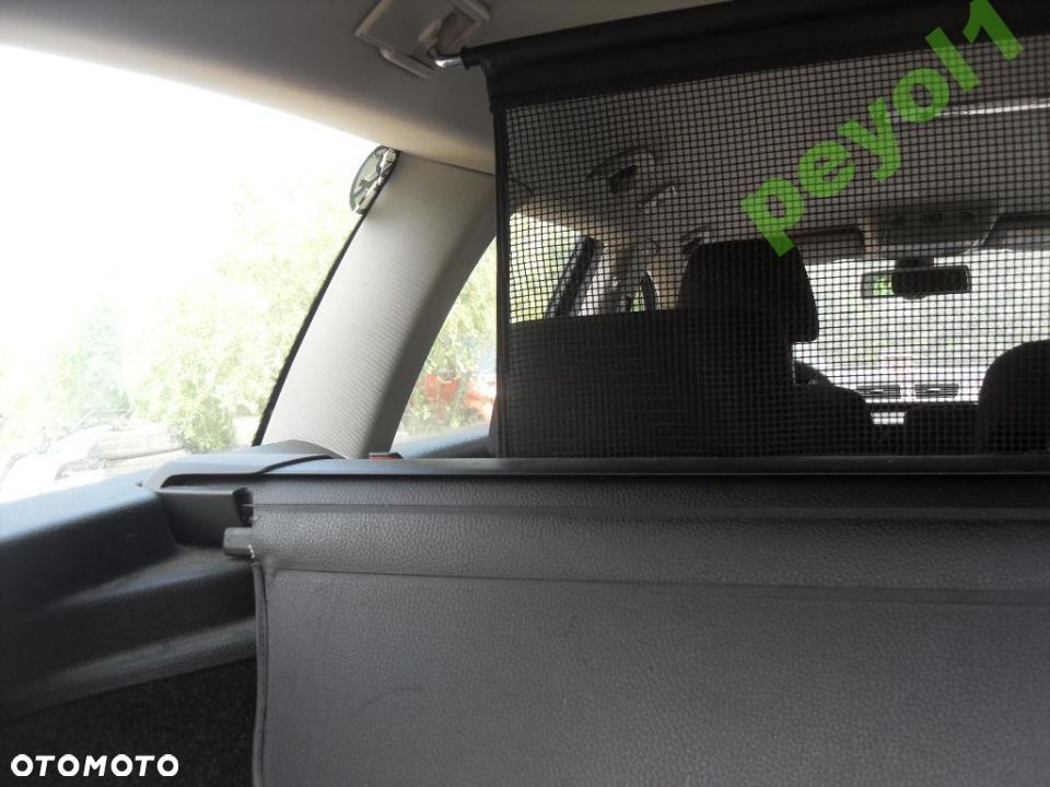 VW PASSAT B6 KOMBI ROLETA BAGAZNIKA Z SIATKA CZARN - 5