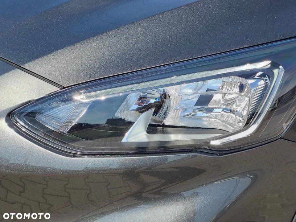 Ford Focus - 8
