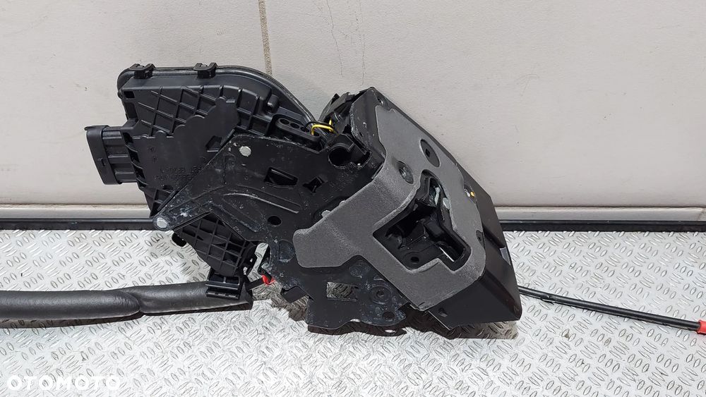 ZAMEK DRZWI LEWY TYŁ 6-PIN + 8-PINLAND ROVER DISCOVERY SPORT R2017 NR FK7224995AE - 1