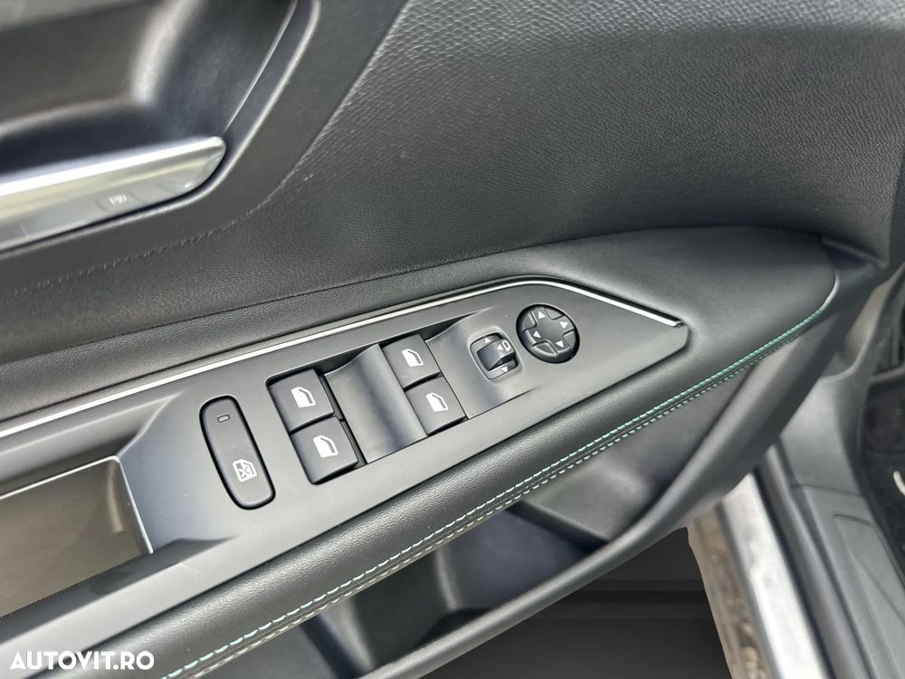 Peugeot 3008 225 e-EAT8 Allure Pack - 14