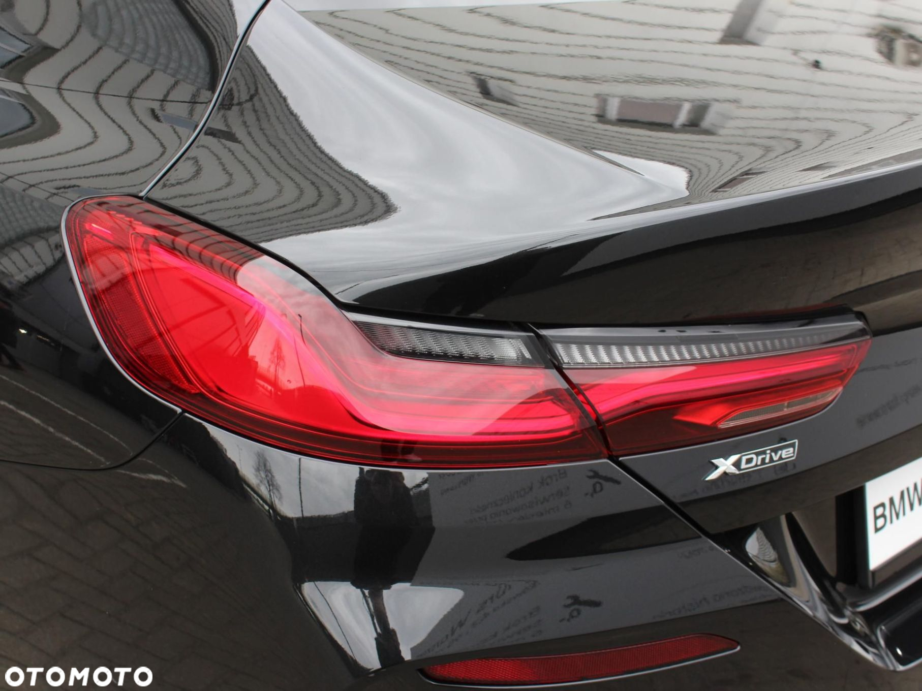 BMW Seria 8 - 25