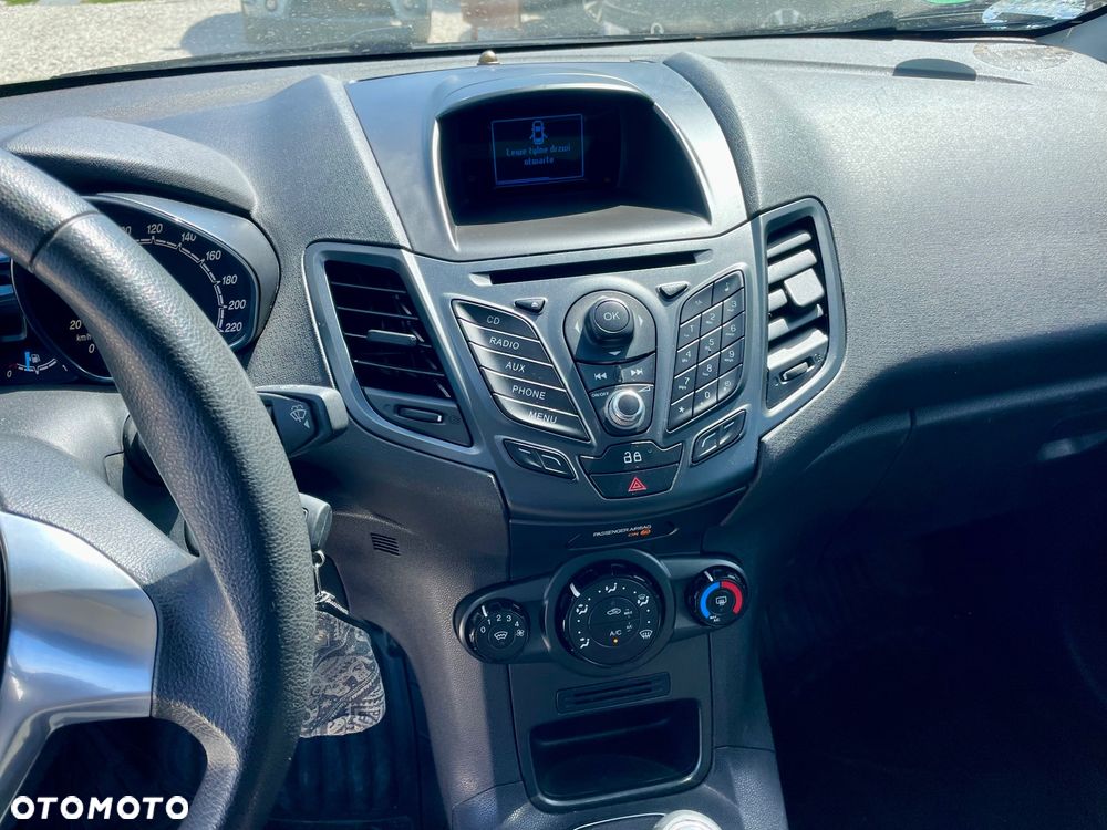 Ford Fiesta 1.25 Gold X - 30