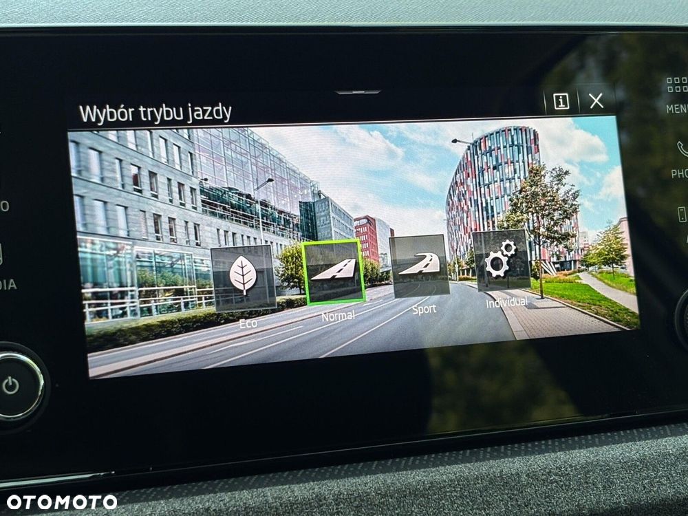 Skoda Kamiq 1.0 TSI Selection DSG - 29