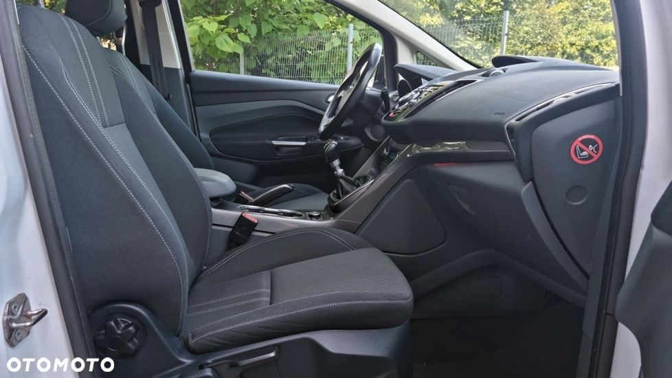 Ford Grand C-MAX 2.0 TDCi Titanium - 12