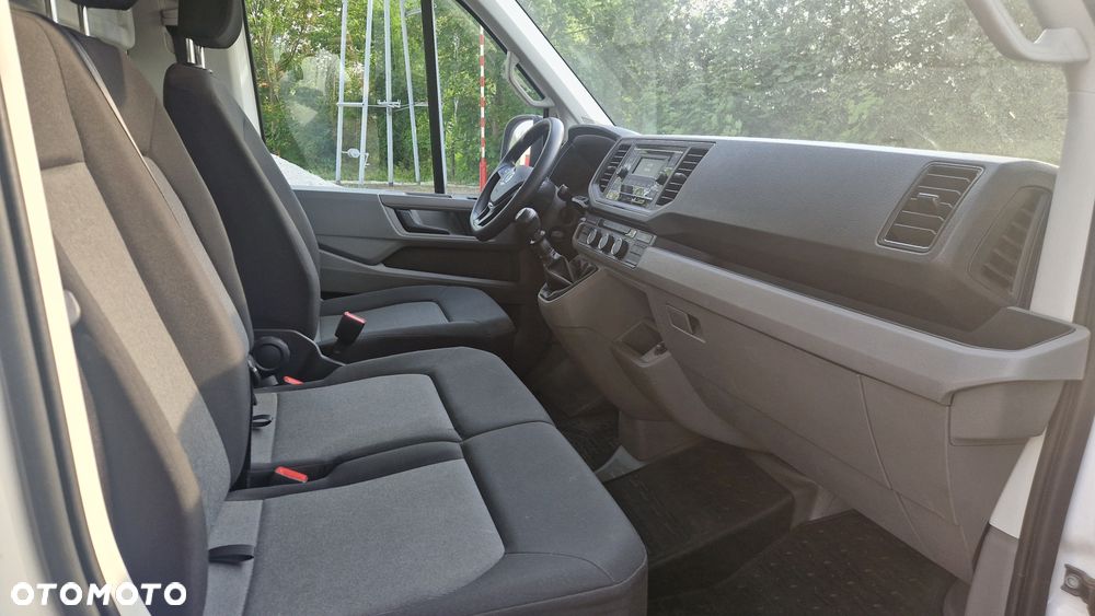 Volkswagen CRAFTER - 8