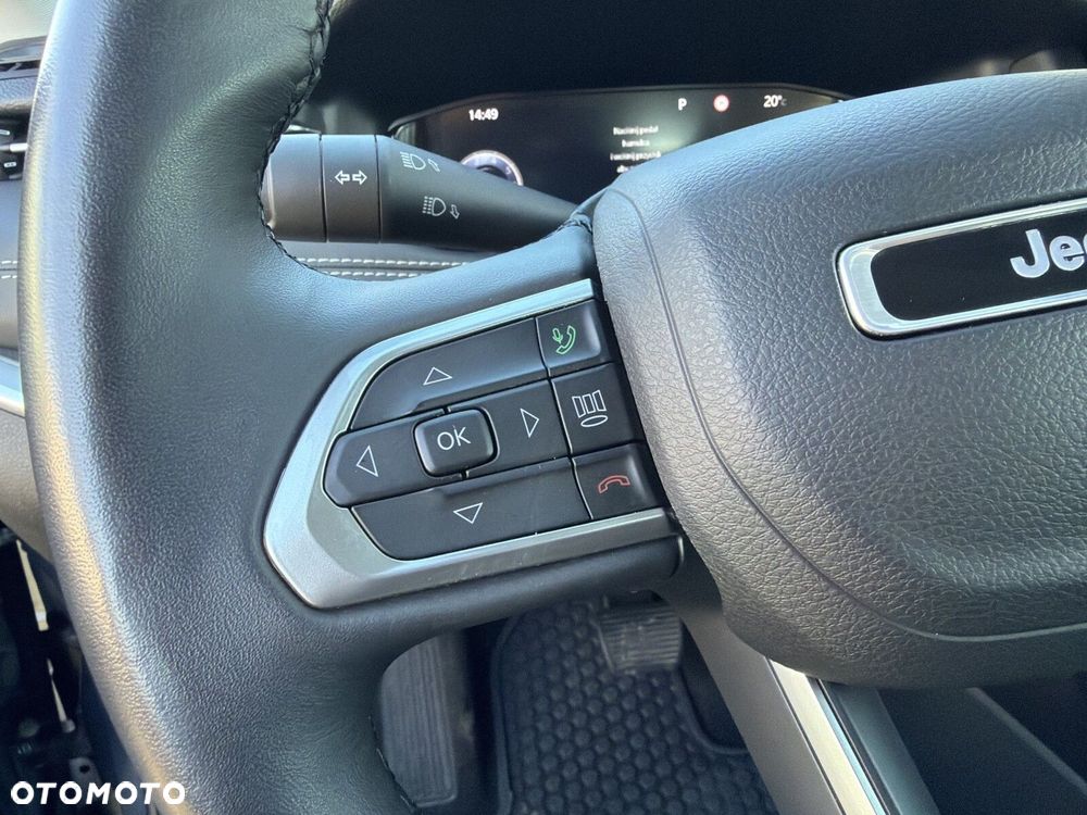 Jeep Compass - 24
