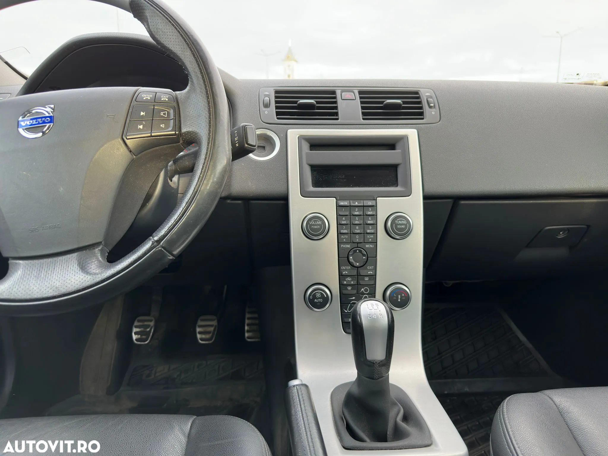Volvo S40 2.0 - 17