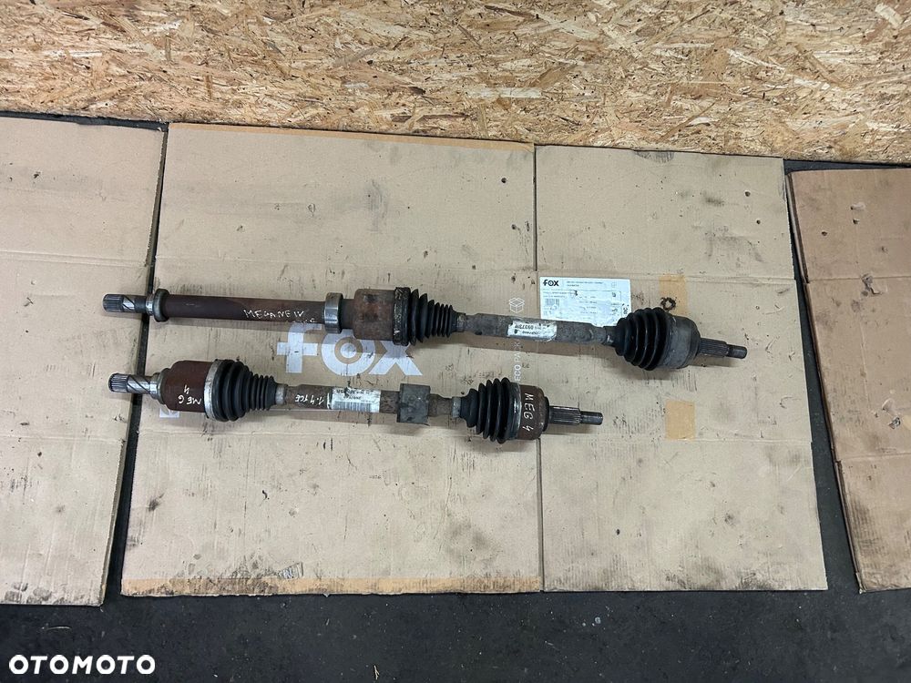 Renault Megane IV półoś lewa prawa 1.2 tce 391010195R  391009373R - 1