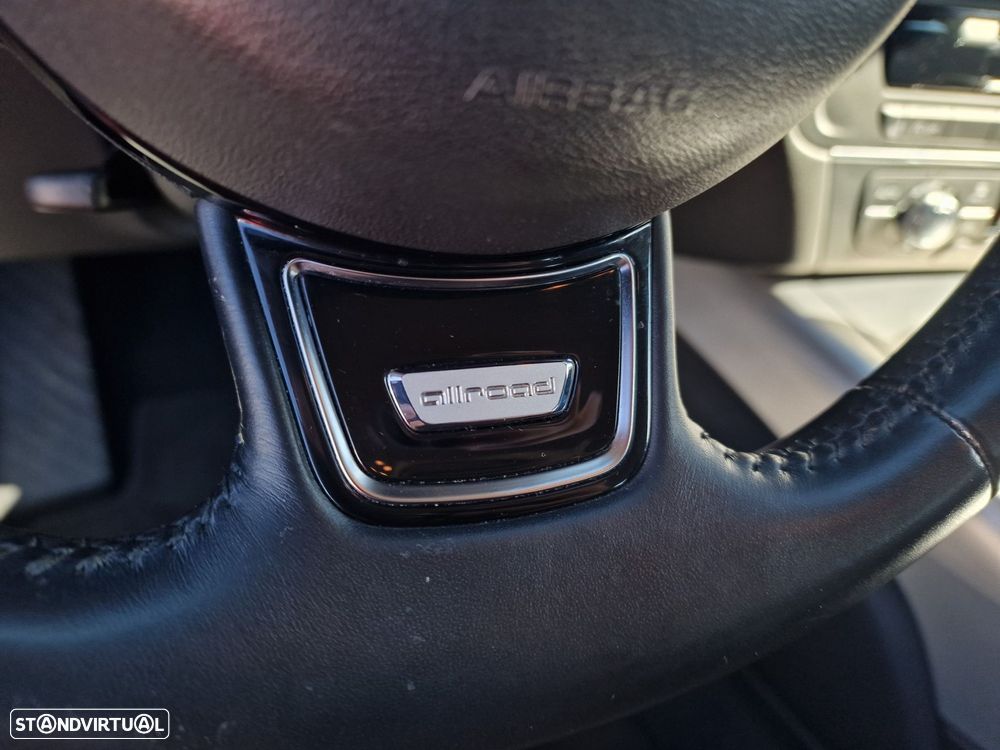 Audi A6 Allroad 3.0 TDi quattro S tronic - 28