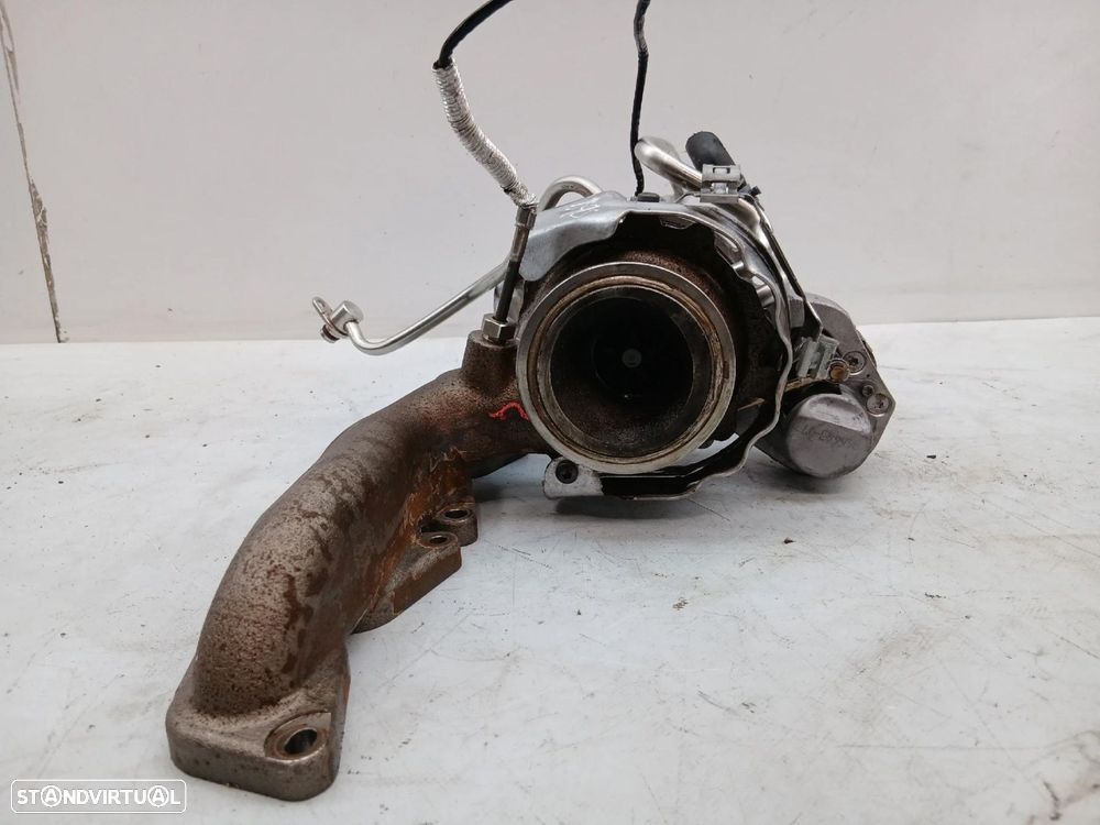 Turbo / compressor AUDI Q3 (F3B) - 4