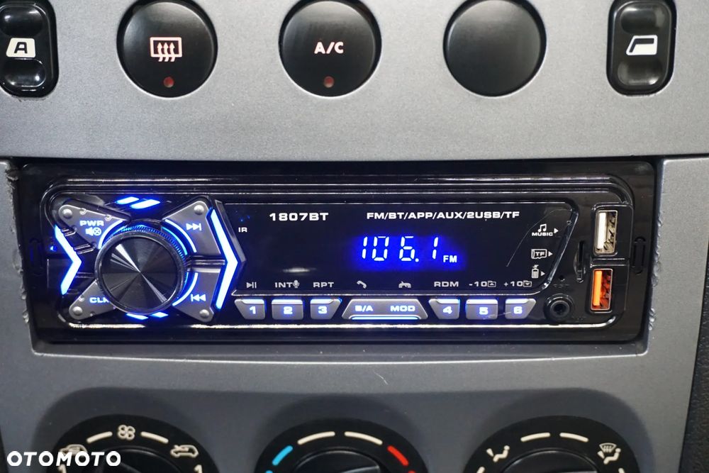 Peugeot Partner - 37