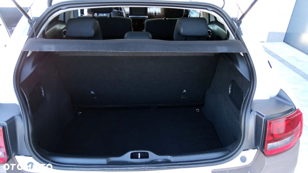 Citroën C4 Cactus - 24
