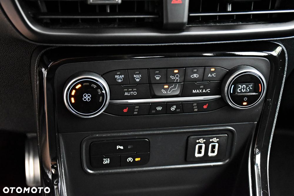 Ford EcoSport - 38