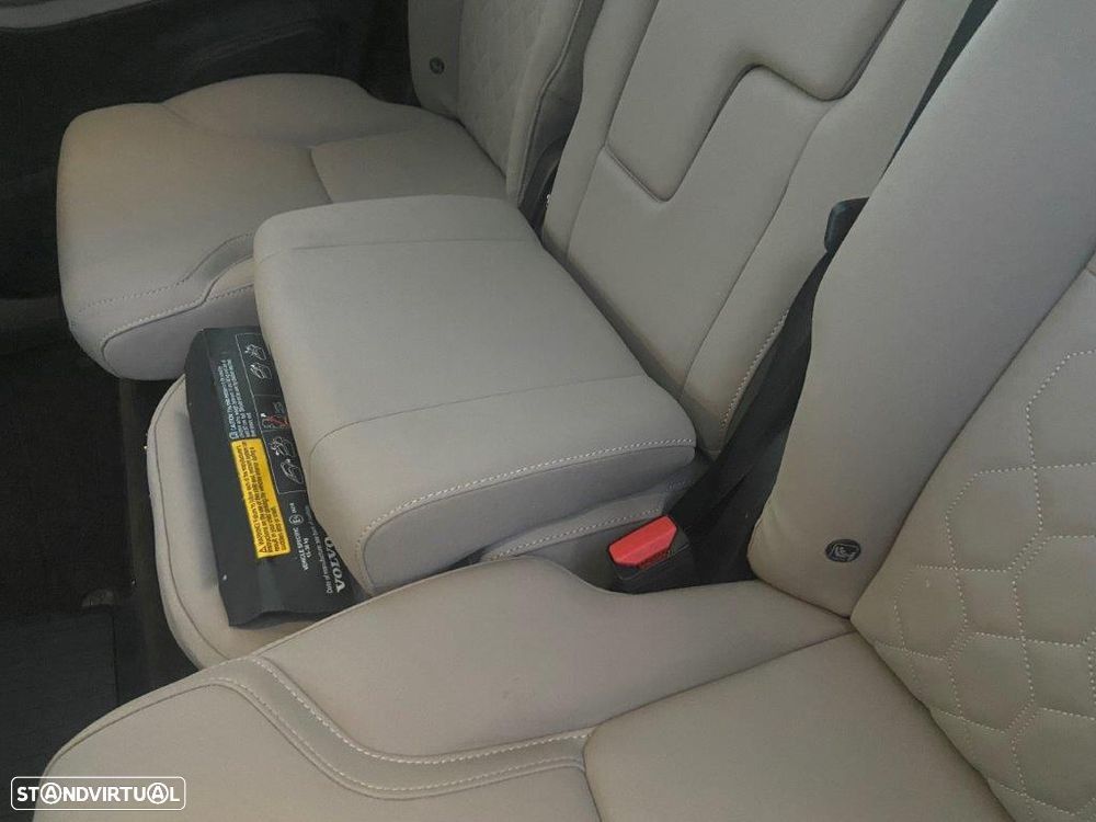 Volvo XC 90 2.0 T8 PHEV Plus Dark AWD - 16