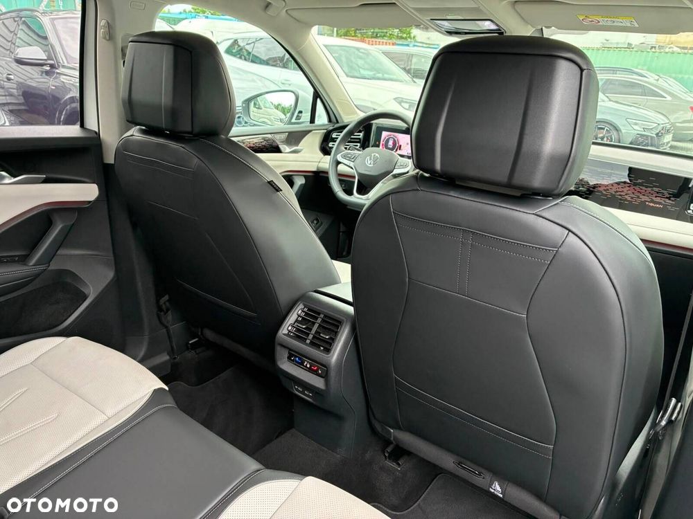 Volkswagen Tiguan - 30