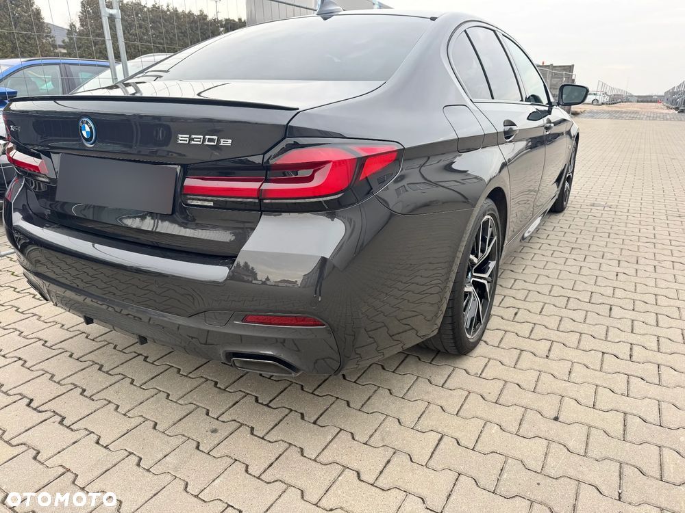 BMW Seria 5 ver-530e-xdrive-m-sport-sport - 5