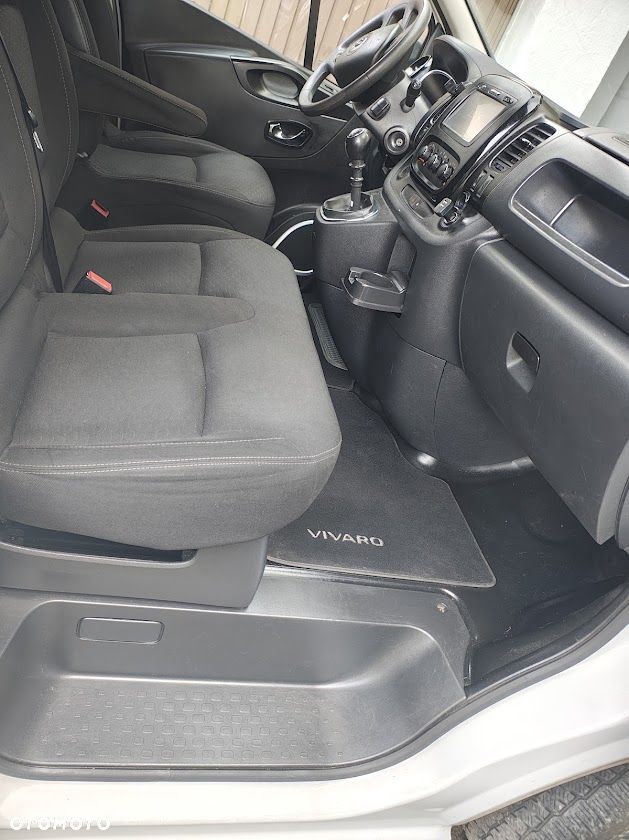 Opel Vivaro - 14
