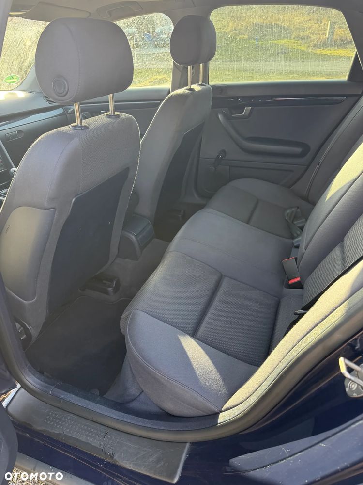 Audi A4 Limousine 2 - 10