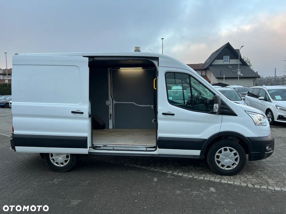 Ford Transit - 21