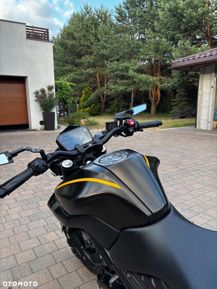 Yamaha MT - 13