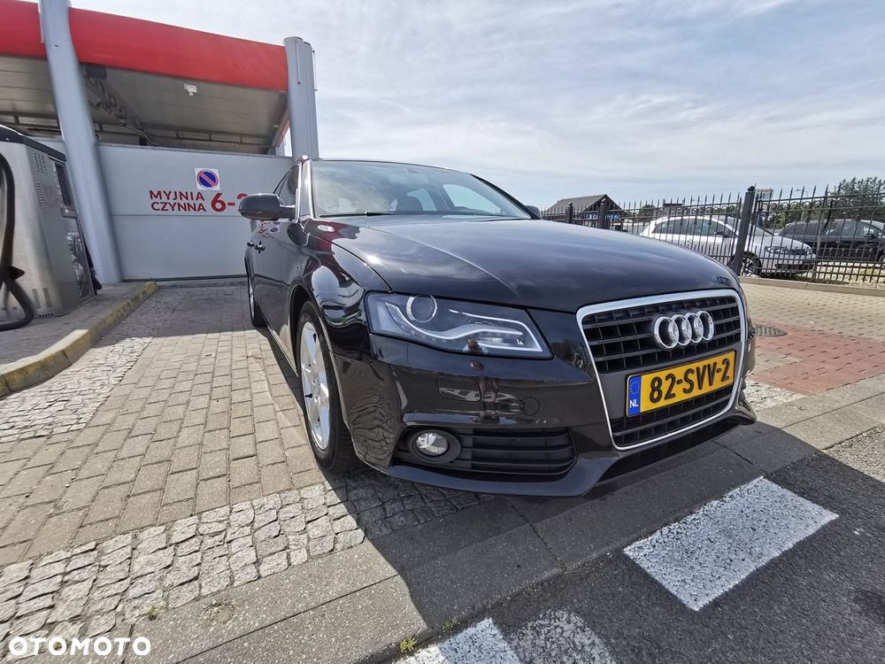 Audi A4 Avant 2.0 TDI DPF multitronic Ambiente - 25