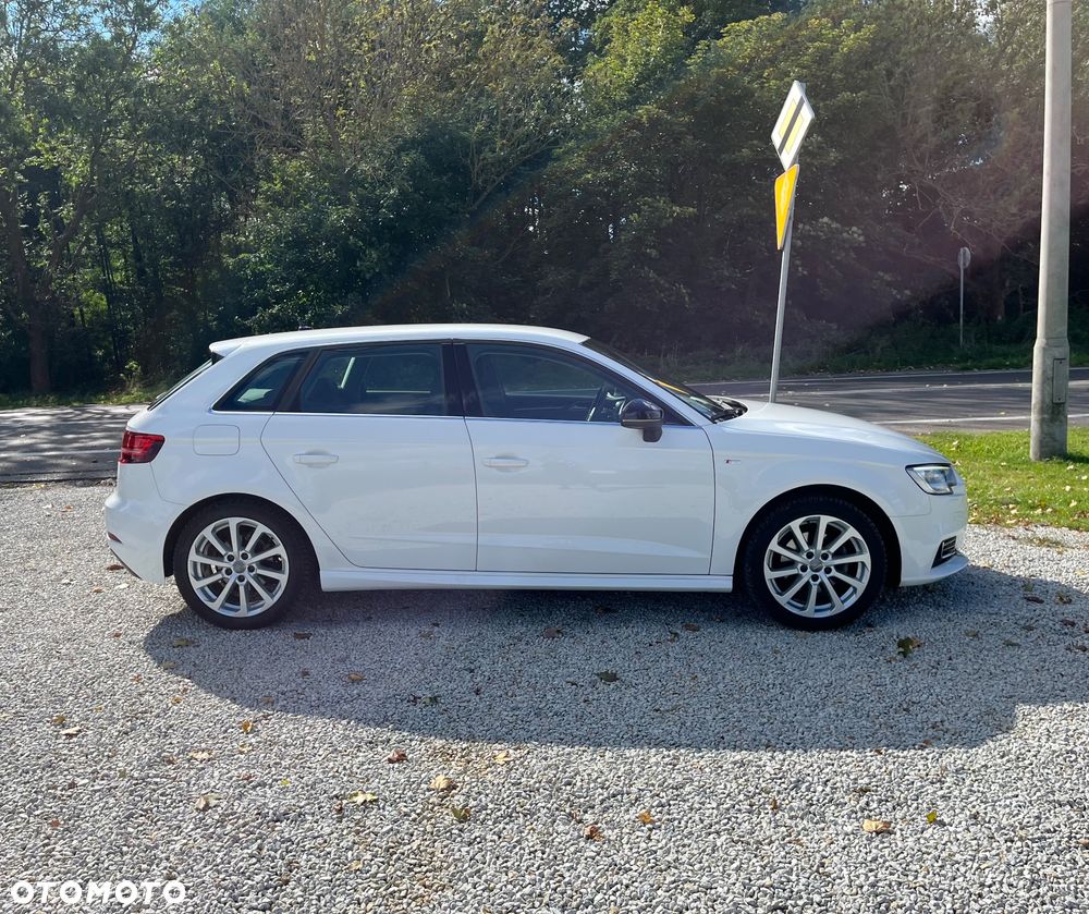 Audi A3 Sportback - 6