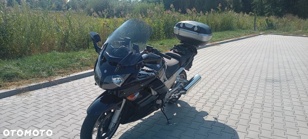 Yamaha FJR - 11